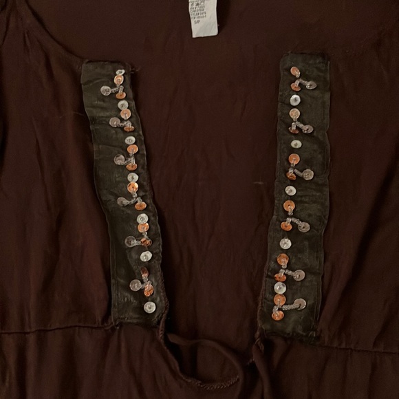 Bohemian top with sequin detail - Picture 2 of 4